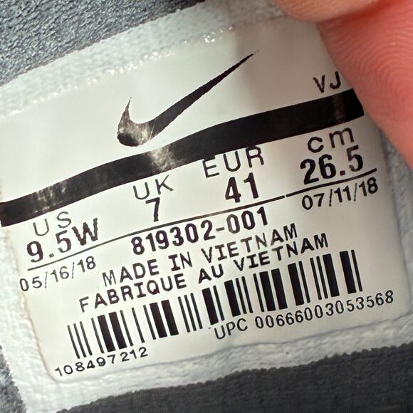 Nike Revolution 3 Black Gray Lace Up Running Shoes 819302-001 Womens Sz 9.5 Wide - Picture 9 of 10